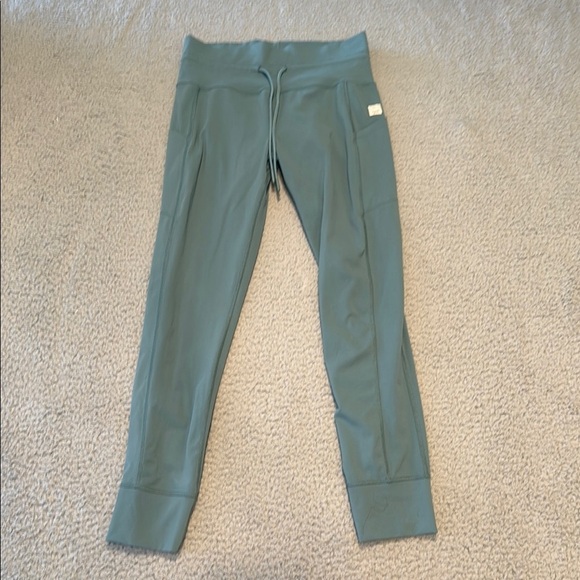 Vuori Green Leggings High Waist Athletic size M - Picture 1 of 5